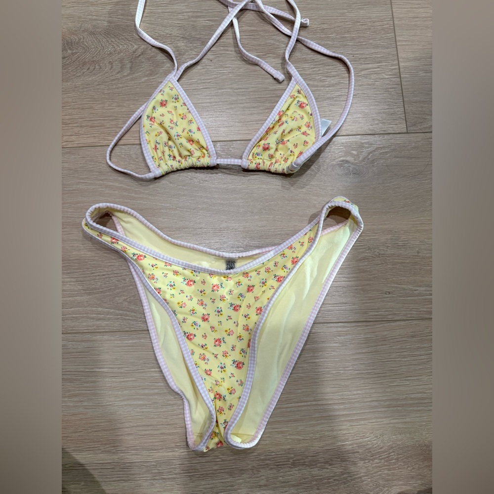 VS pink x Frankie’s bikinis Floral Yellow Bikini Set